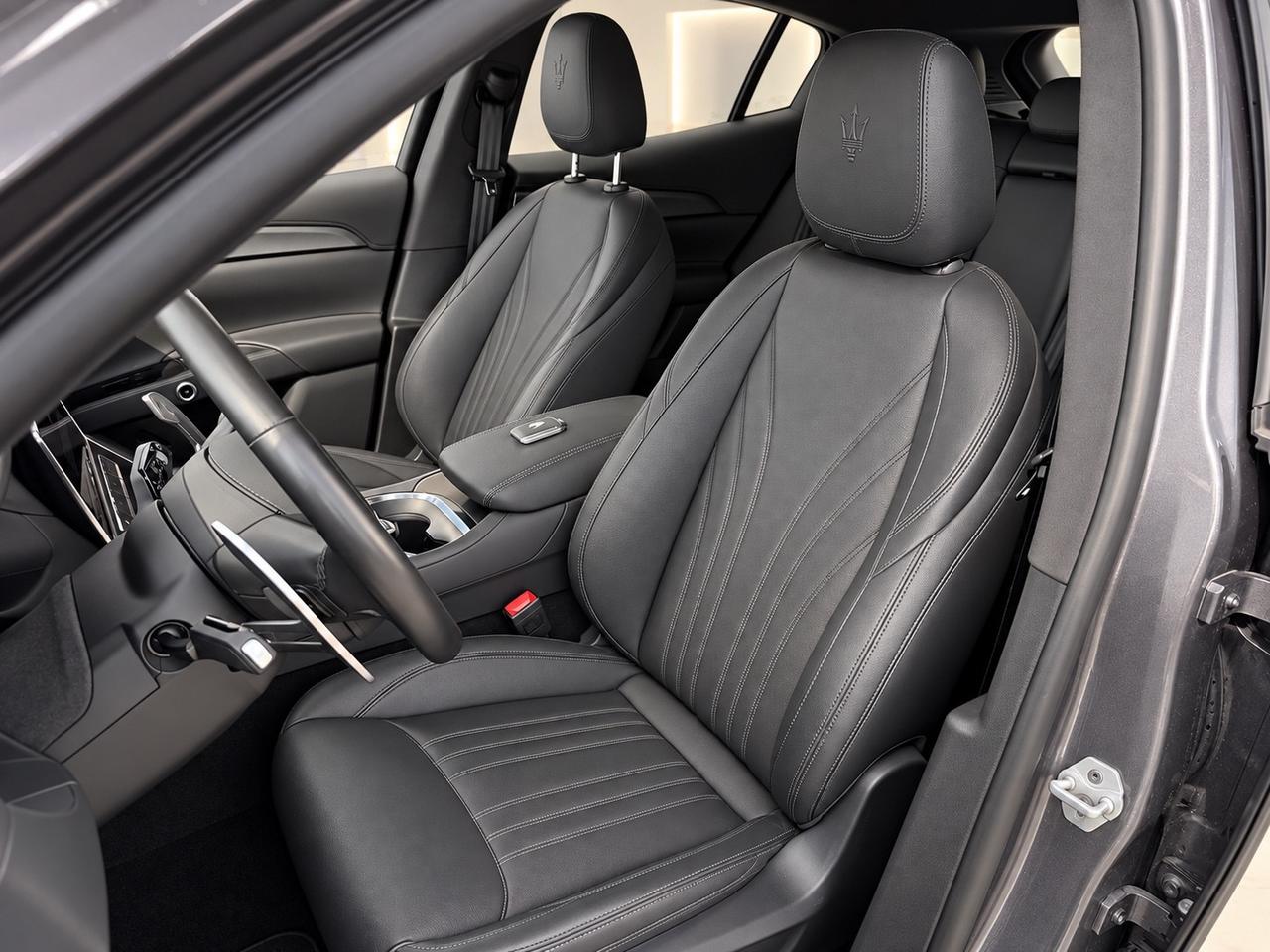Maserati Grecale MHEV 300 CV AWD GT Iva inclusa