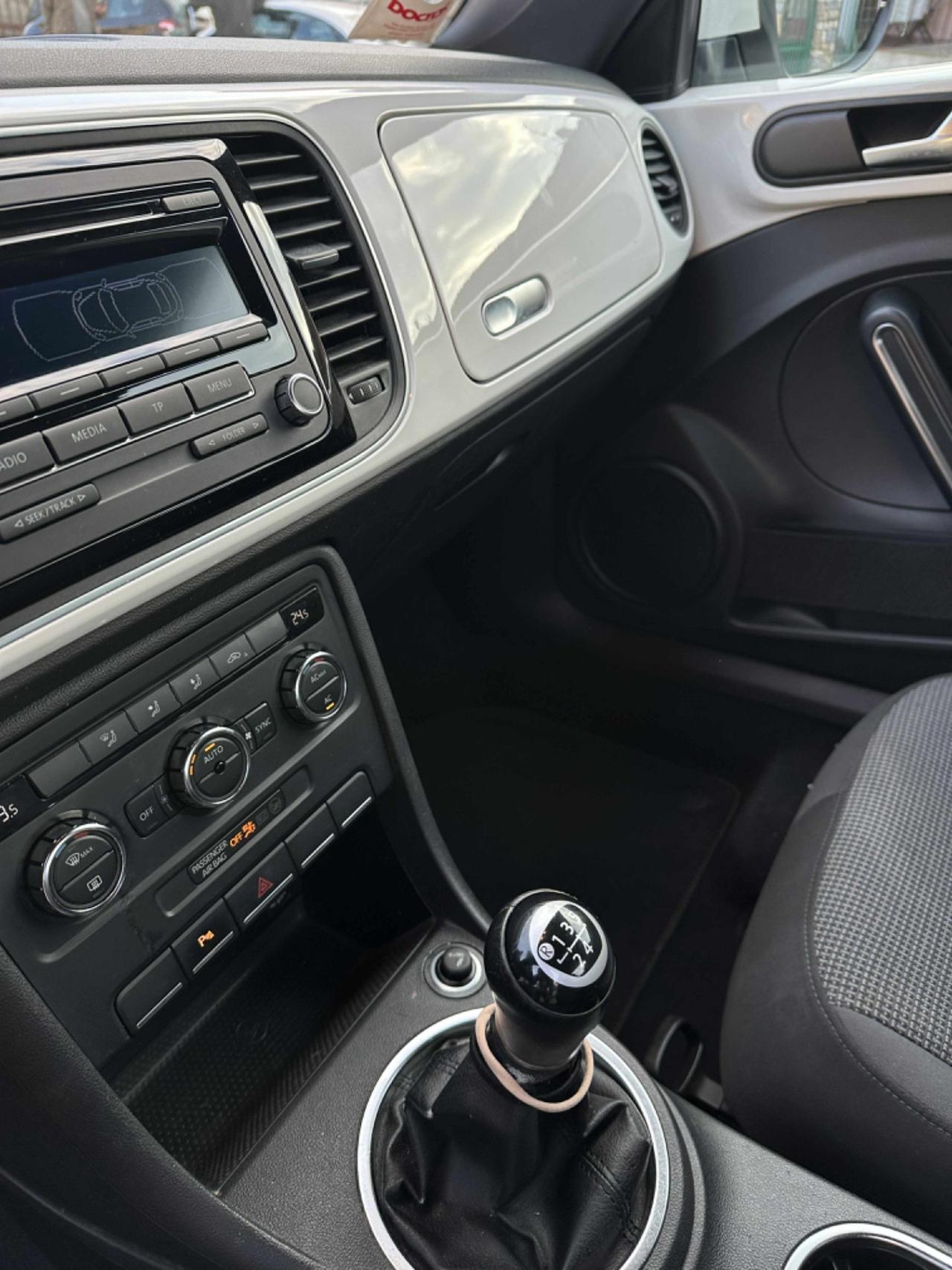 Volkswagen MAGGIOLINO BEETLE 1.6 TDI VINTAGE KMCERT