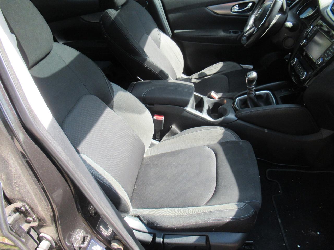 Nissan Qashqai 1.5 dCi Tekna "LEGGI"