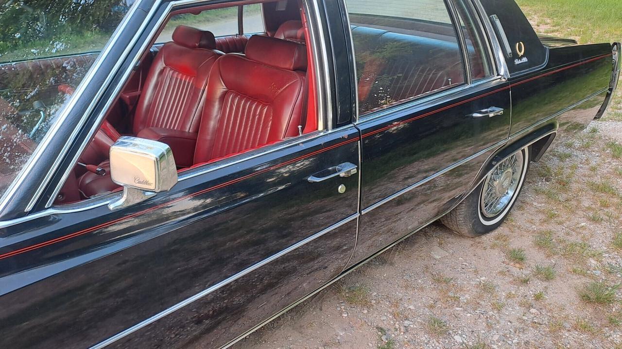 Cadillac Deville de ville PREZZO OFF-E-R-TA