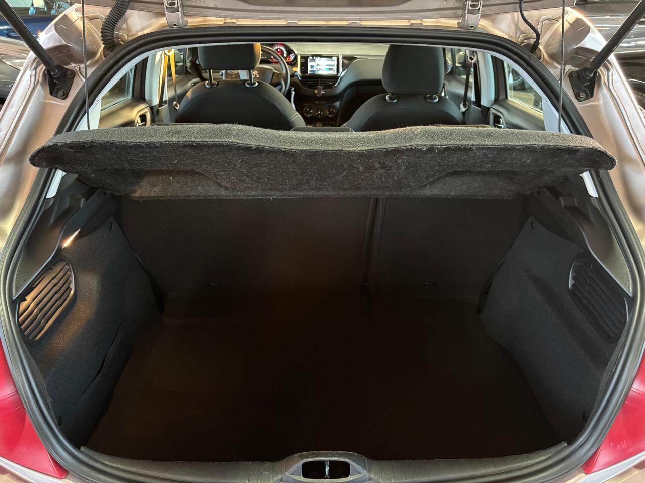 Peugeot 208 1.2 PureTech 82CV Allure NEOPATENTATO