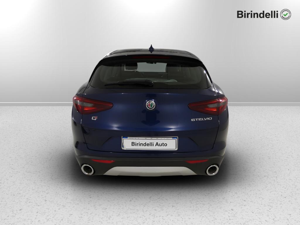 ALFA ROMEO Stelvio - Stelvio 2.2 Turbodiesel 180 CV AT8 Q4 Executive