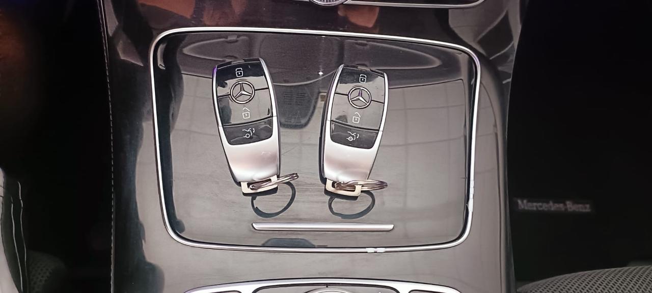 Mercedes-benz E 200 d Auto Premium Plus