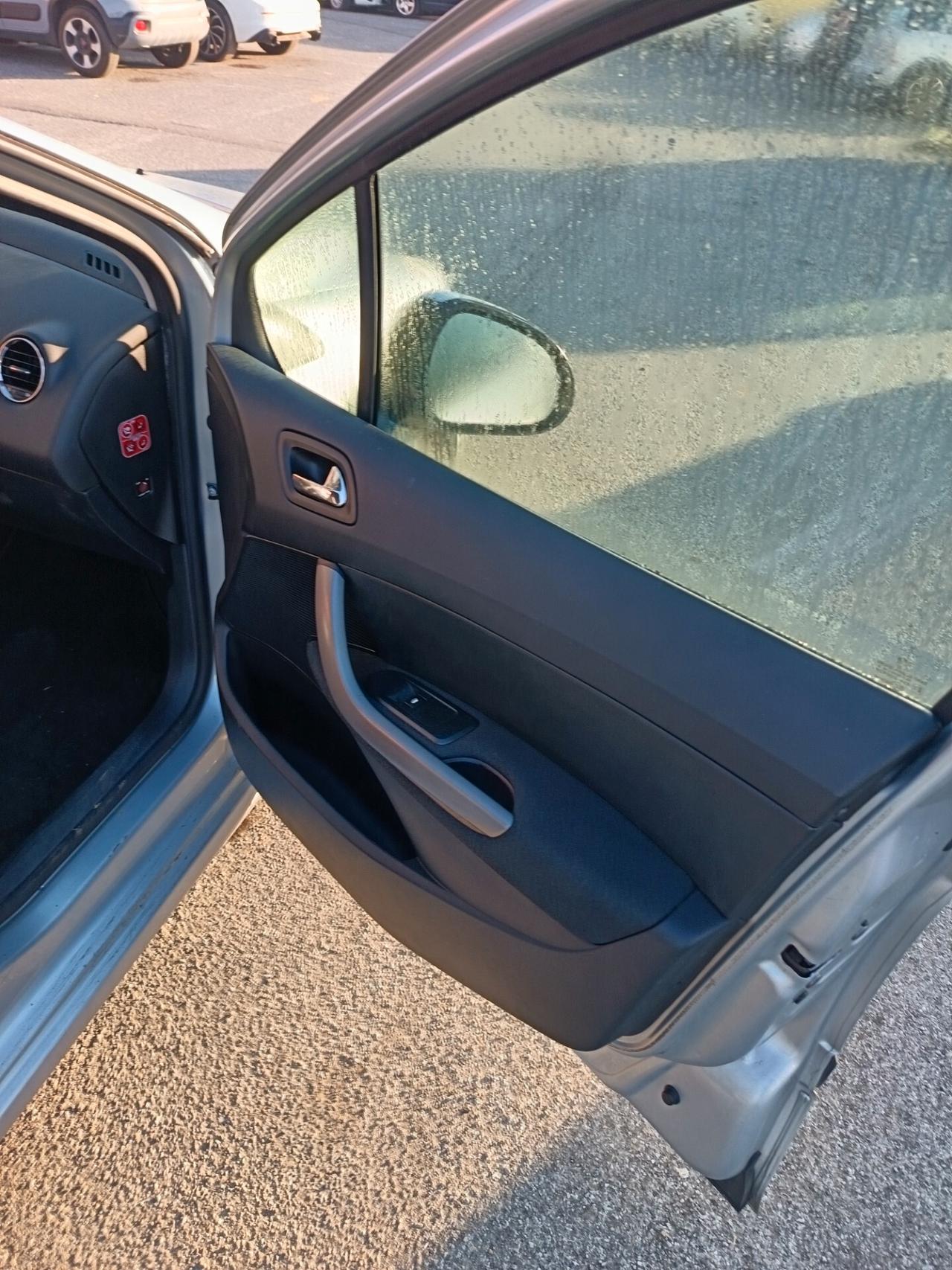 Peugeot 308 1.4 VTi 95CV SW Premium