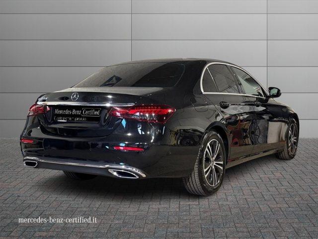 MERCEDES-BENZ E 220 d Auto Business Sport