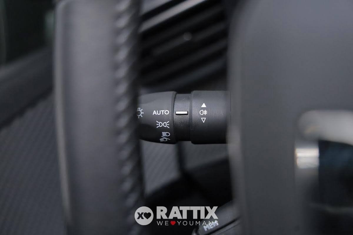 Peugeot 208 1.2 puretech 100CV Allure