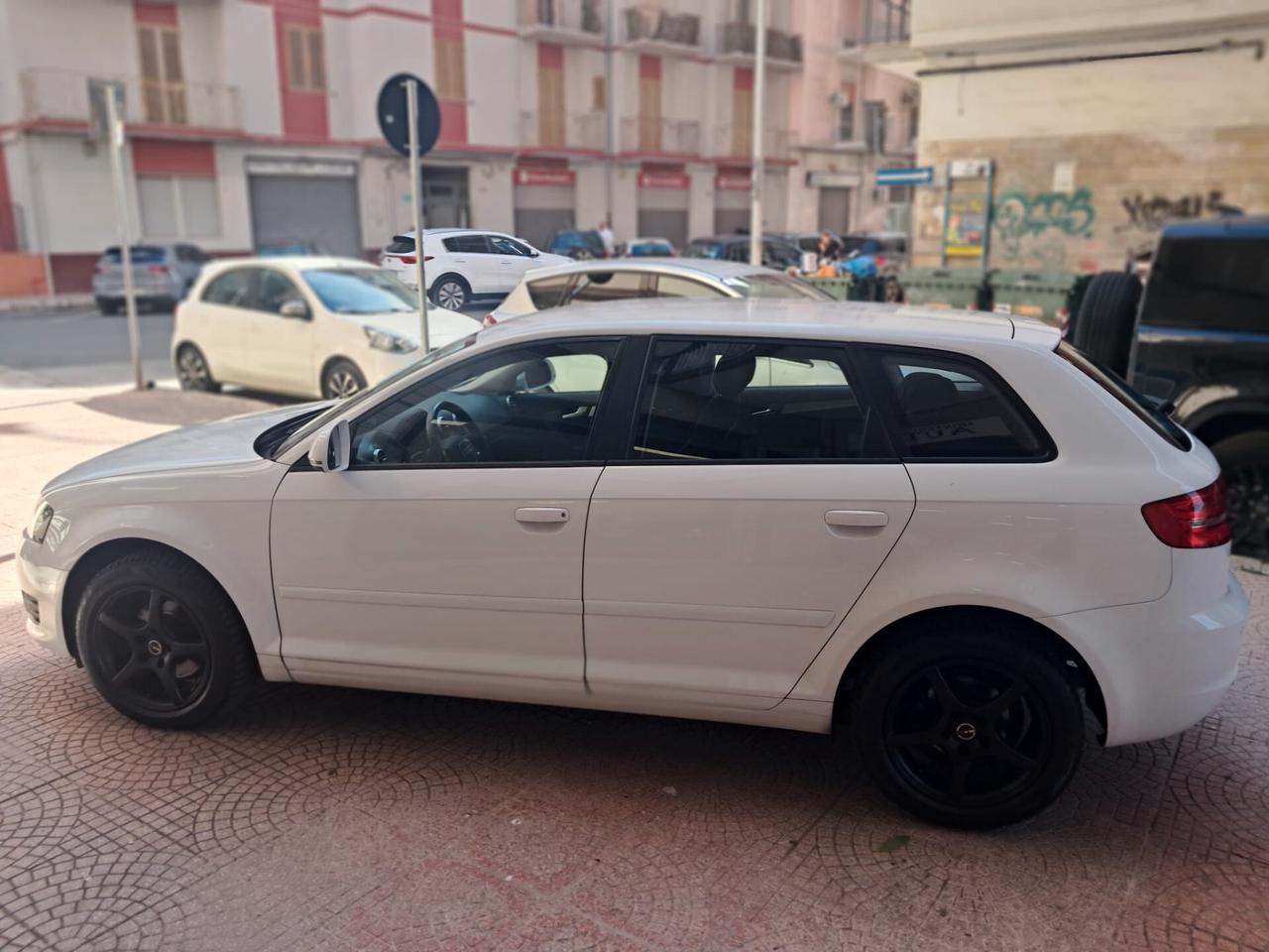 AUDI A3 1.6 105CV-SPORTBACK-UNIPRO-NEOP-Euro6990