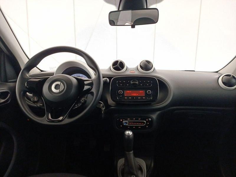 smart forfour II 2015 1.0 Youngster 71cv my18