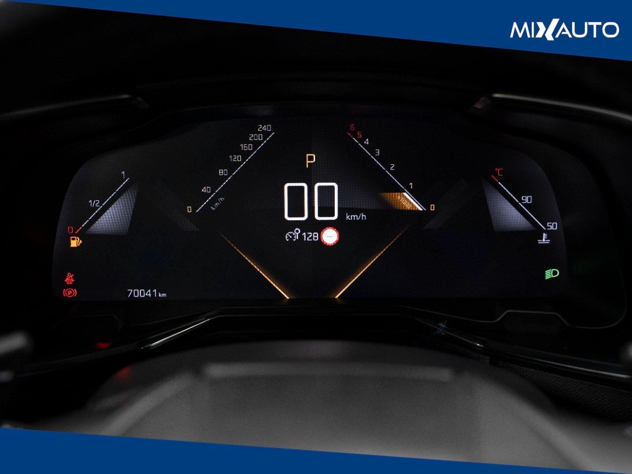 DS Automobiles DS7 Crossback 1.5 BlueHDI AT Bastille+ 130CV Auto