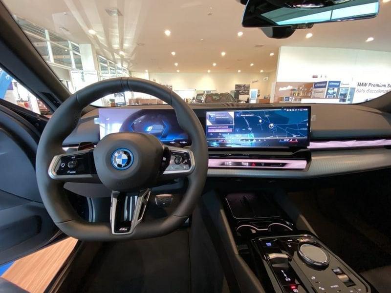 BMW i5 BMW EDRIVE40 BERLINA