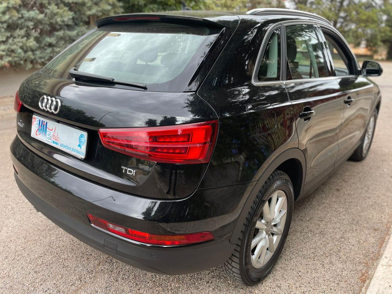Audi Q3 2.0 TDI 120 CV S line Edition