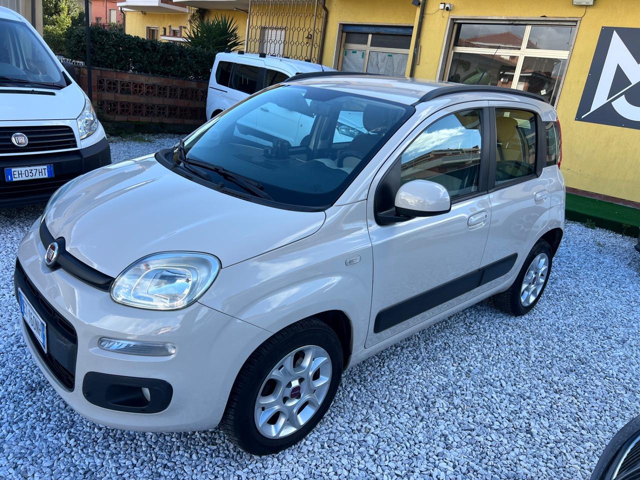 Fiat Panda 0.9 TwinAir Turbo Natural Power Lounge