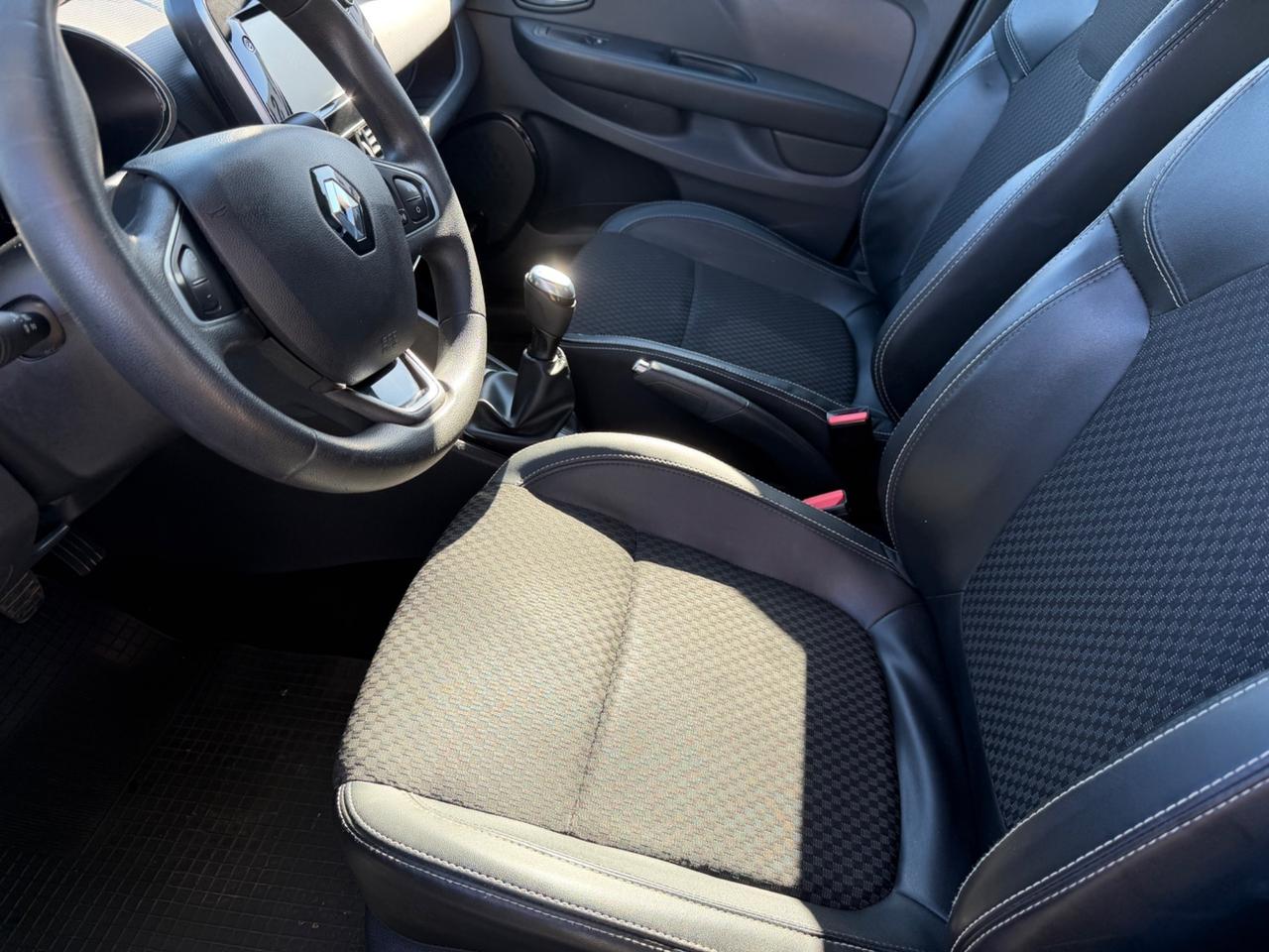 Renault Clio dCi 8V 90 CV 5 porte Duel2