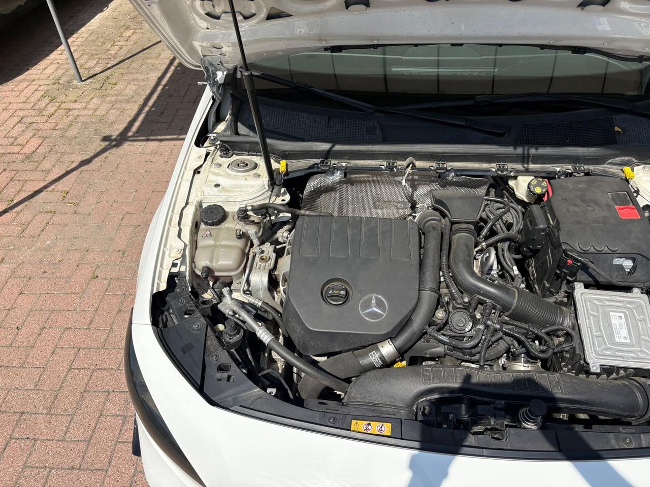 Mercedes-Benz A 200 AMG Line Premium Plus E #11037