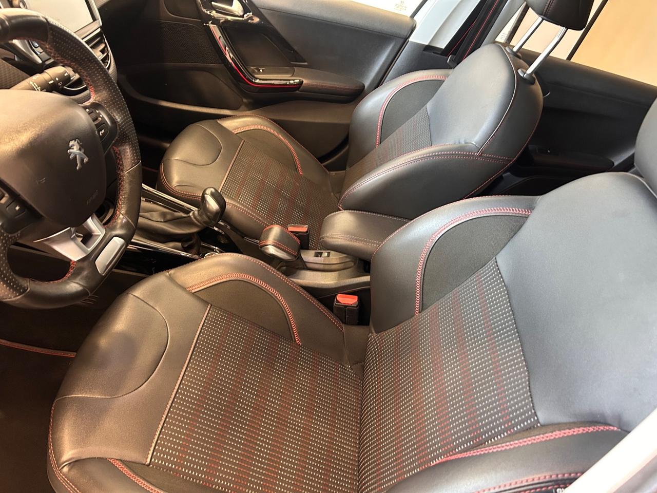 Peugeot 2008 BlueHDi 100 GT Line