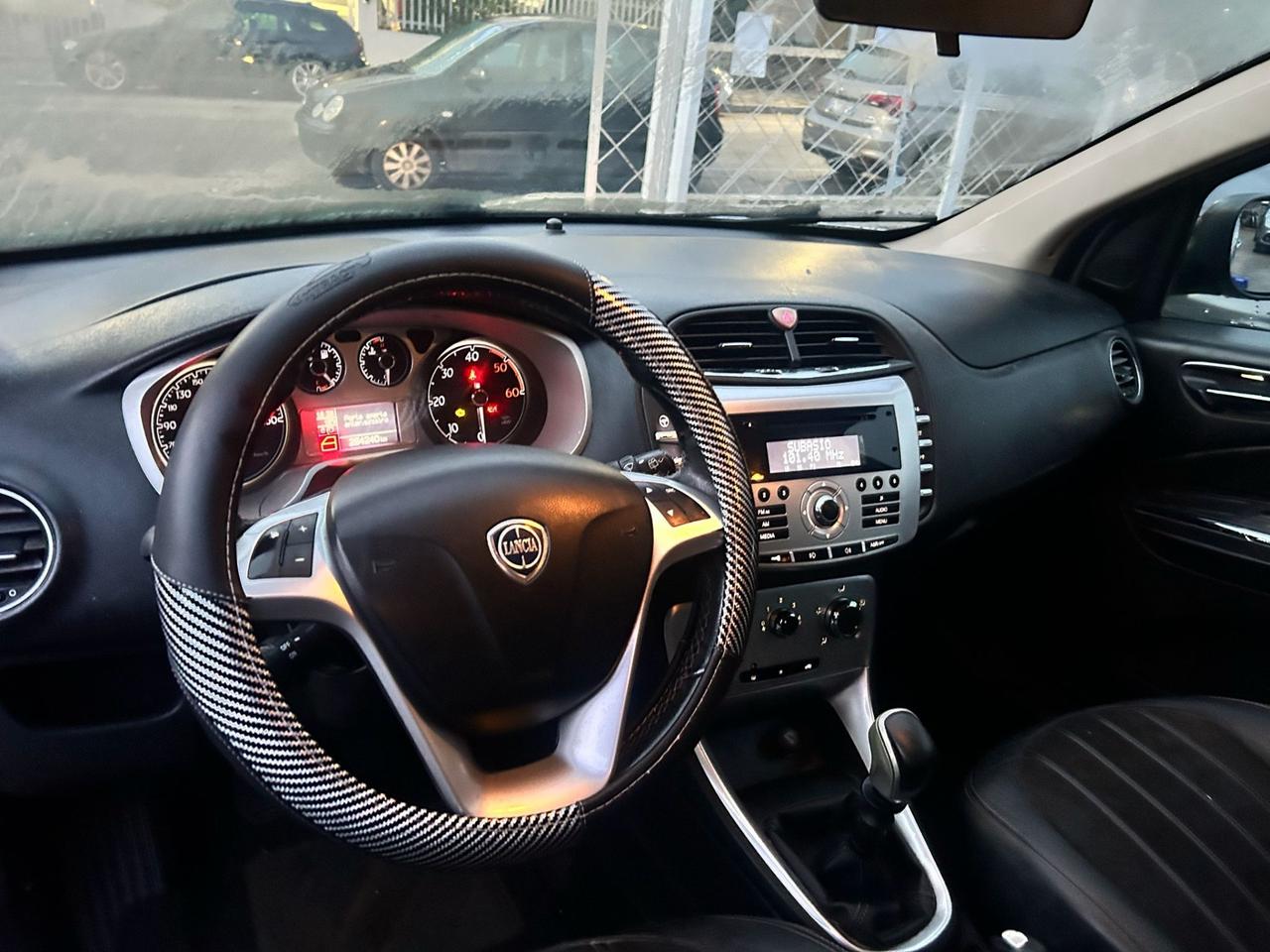 Lancia Delta 1.6 MJT DPF Gold