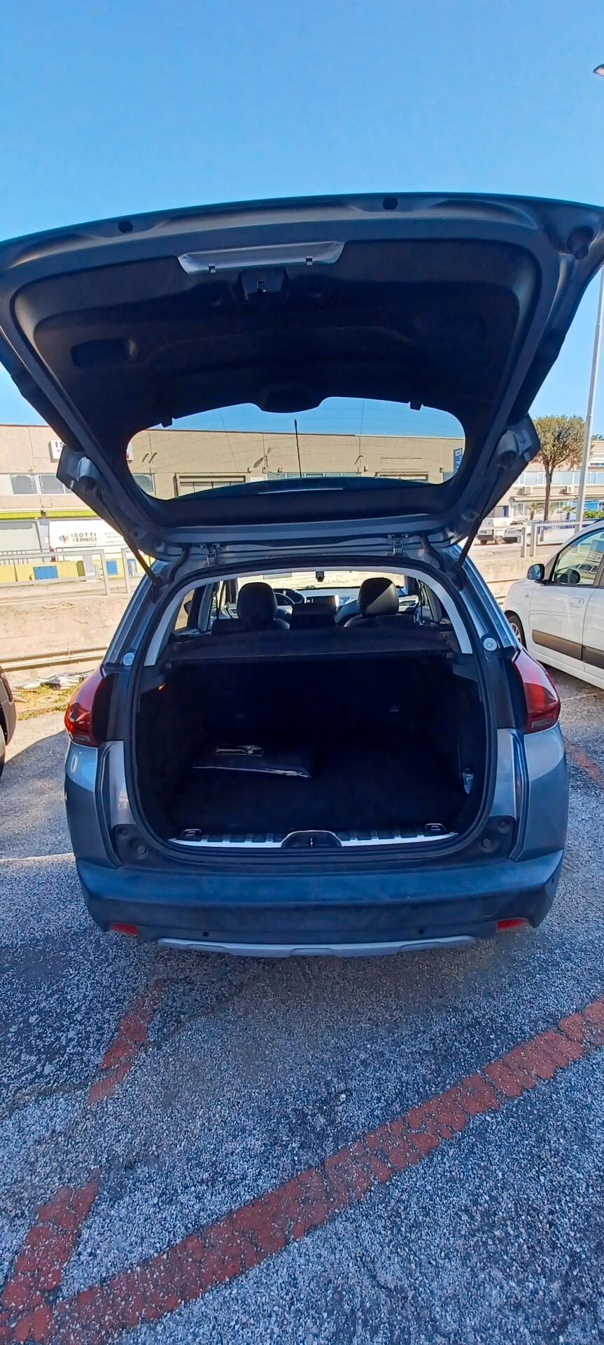 Peugeot 2008 BlueHDi 120 S&S Allure
