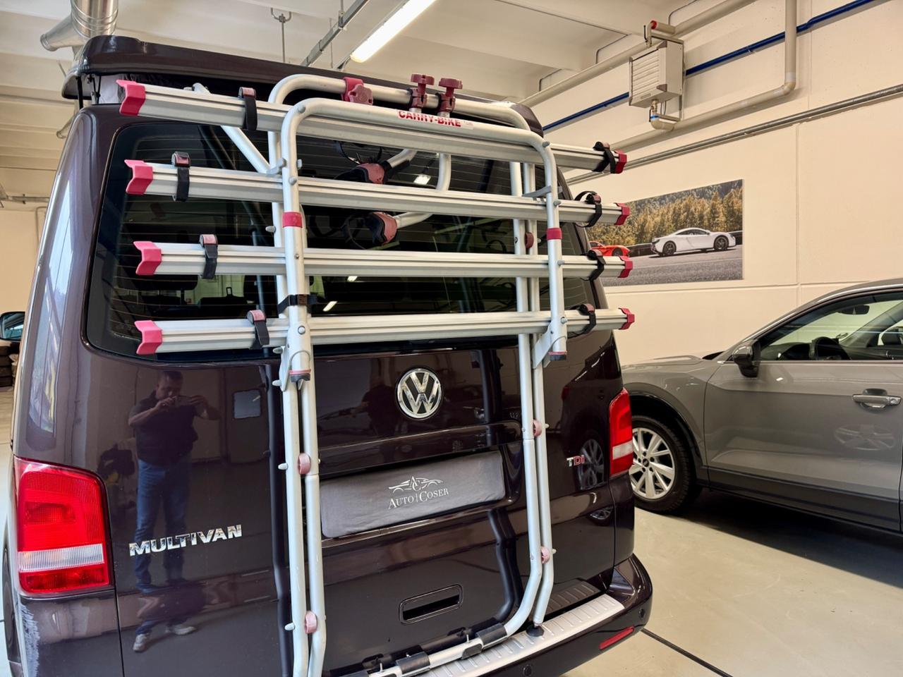 Volkswagen California - PORTABICI - TAVOLINO - GANCIO
