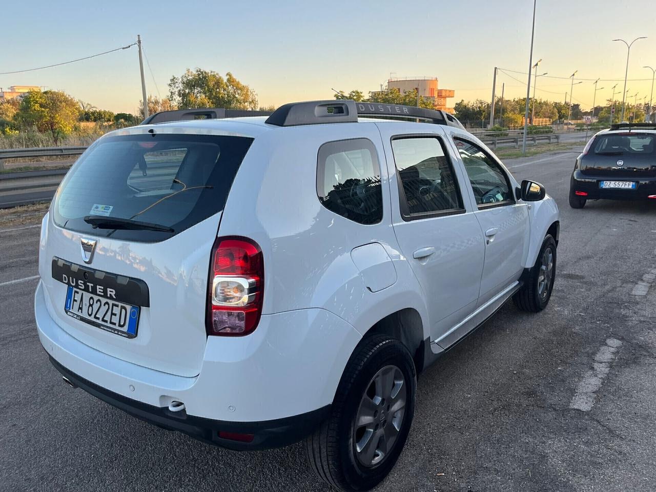 Dacia Duster 1.6 GPL Lauréate Unipro 2015