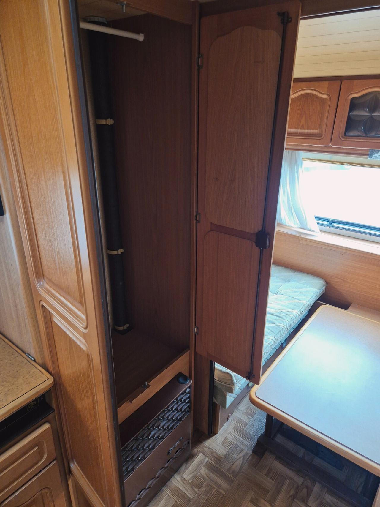 Knaus AZUR 430