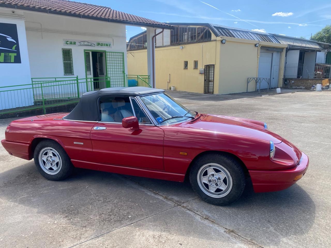 Alfa Romeo Spider 1.6