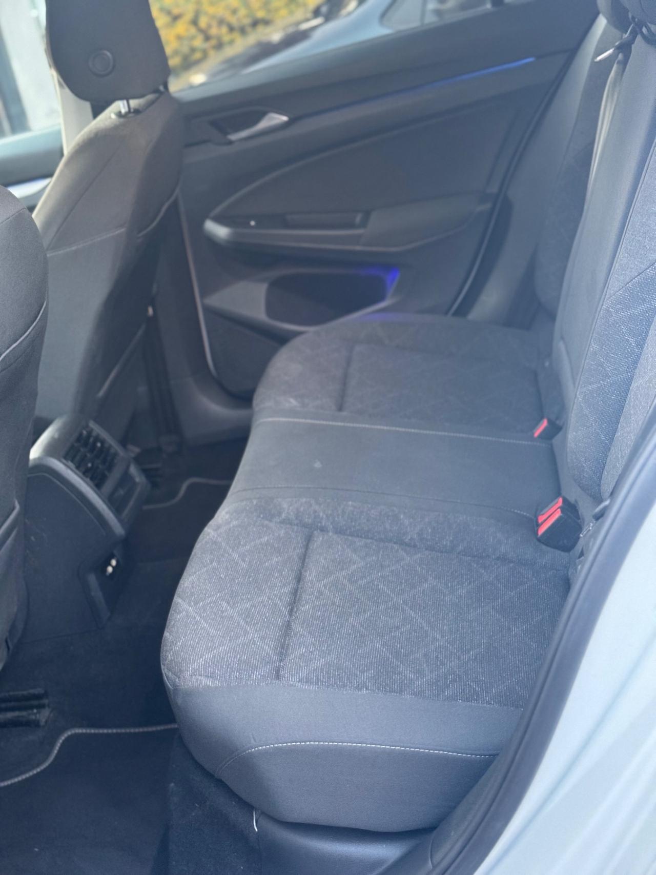 Volkswagen Golf 1.5 TSI EVO ACT R-Line