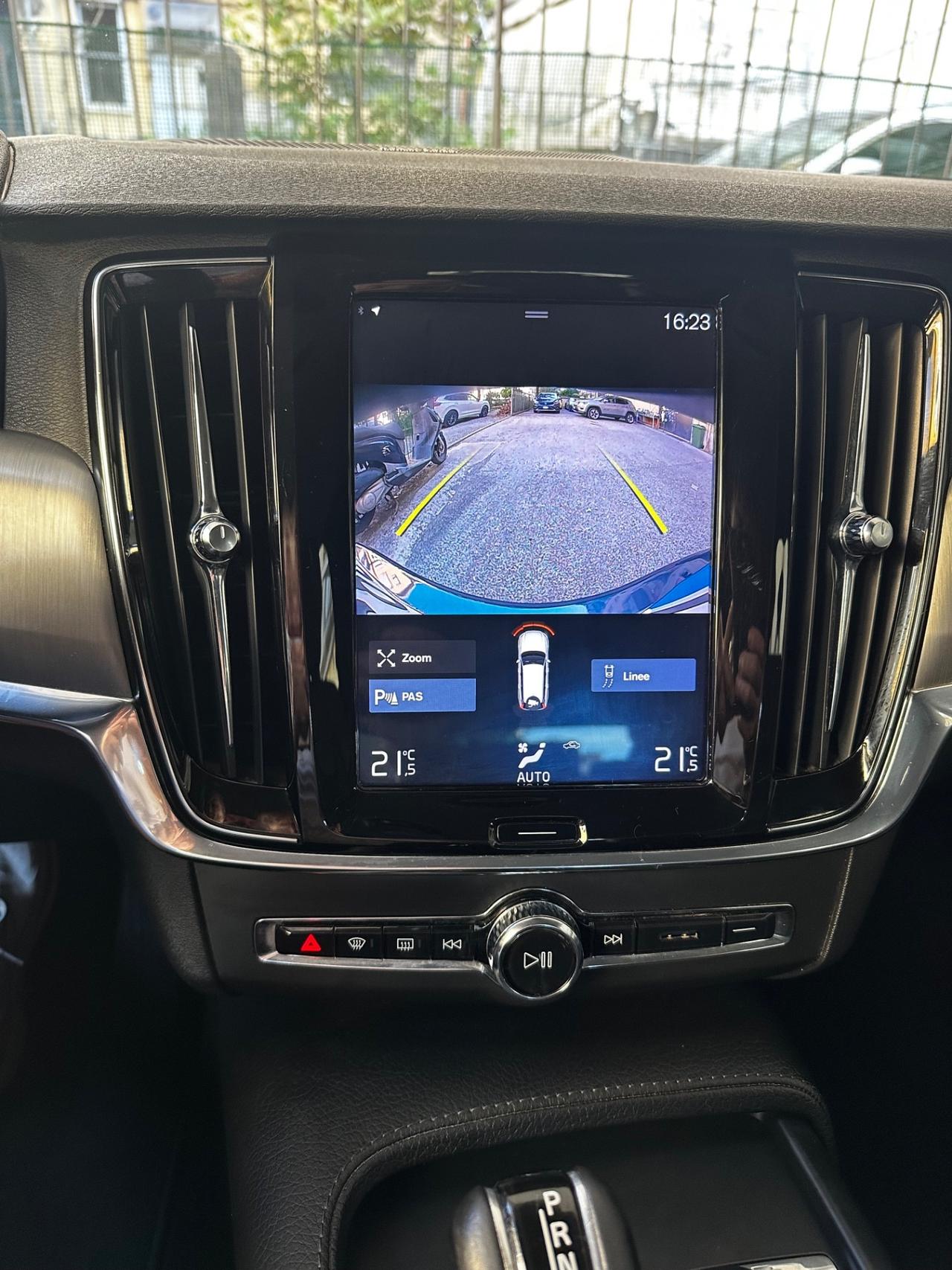 Volvo V90 D3 Business Plus