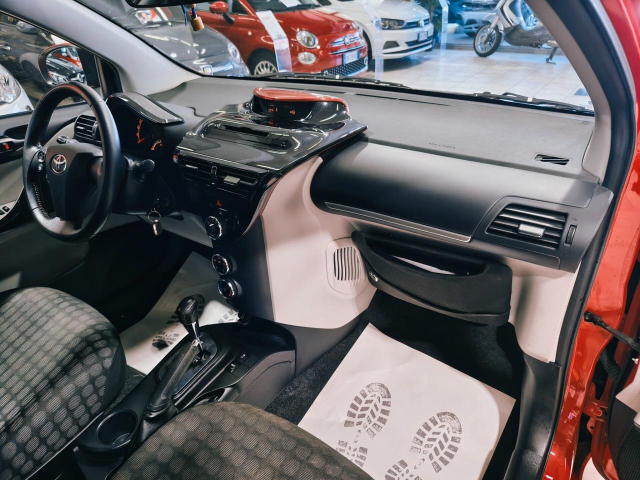 Toyota iQ 1.0 CVT Trend UNICO PROPRIETARIO