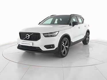 Volvo XC40 2.0 d4 R-design awd