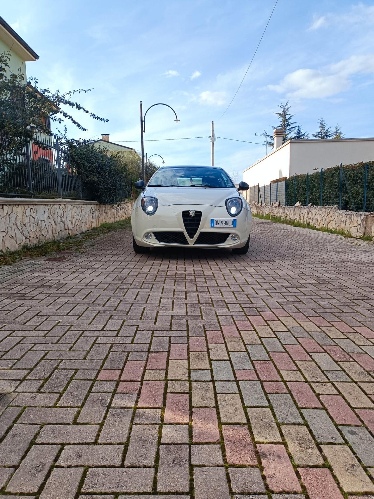 Alfa Romeo MiTo 1.4 78 CV Distinctive Premium Pack