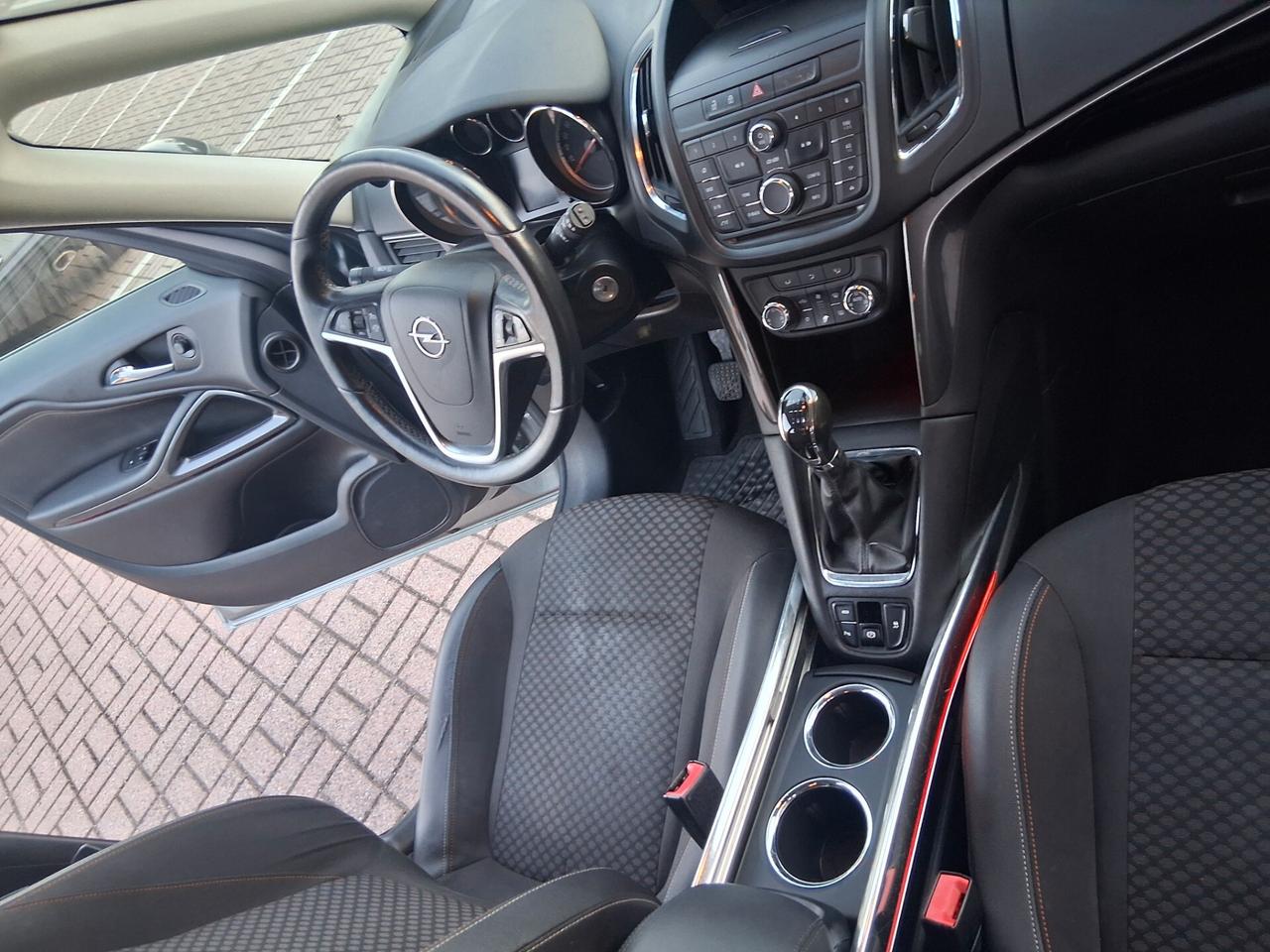 CELL 320 147 1147 WUATSAPP 3276540940 Opel Zafira Tourer 1.6 CDTi 120CV Start&Stop Cosmo