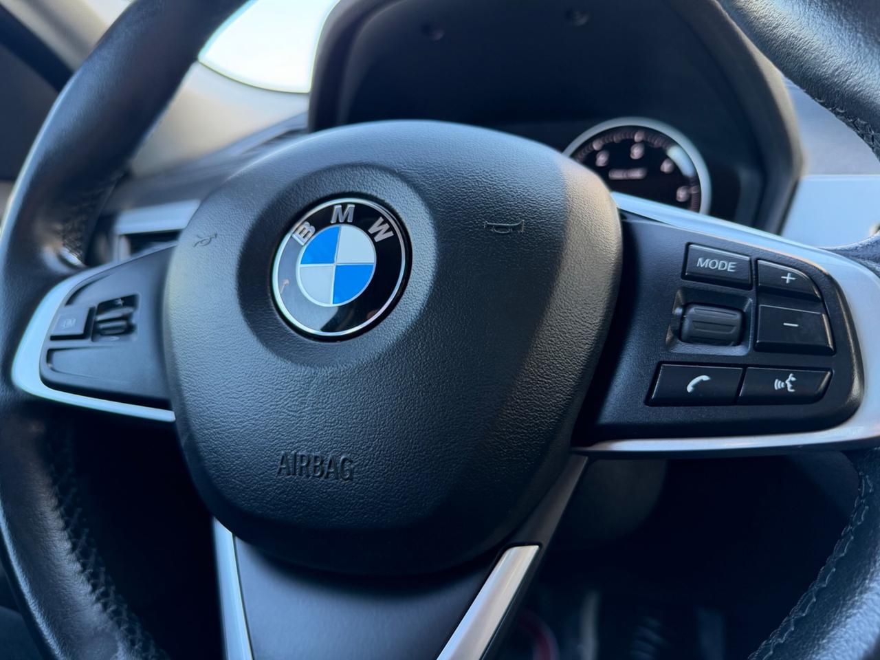 Bmw X2 sDrive18d Business-X