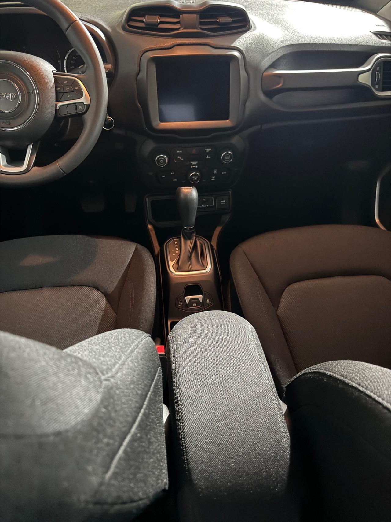 Jeep Renegade 1.6 Mjt DDCT 120 CV Night Eagle