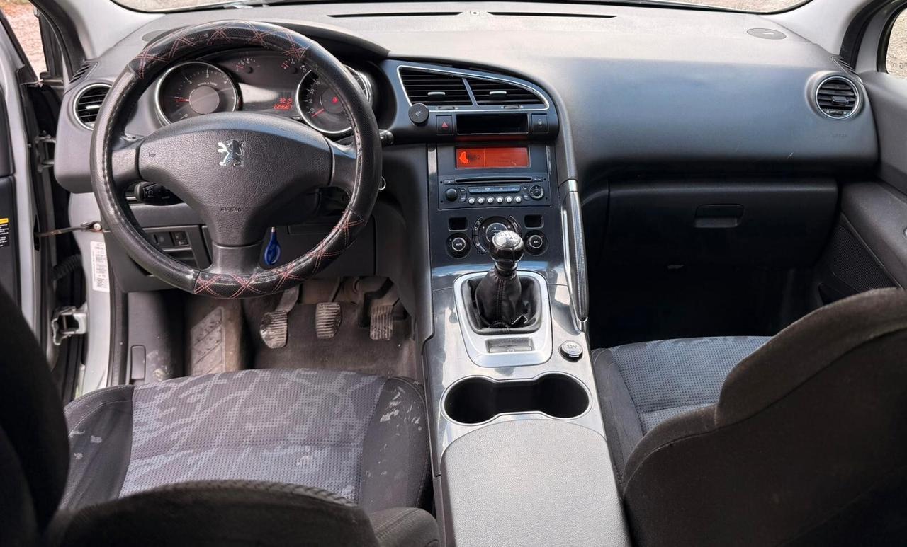 Peugeot 3008 1.6 HDi 110CV Business