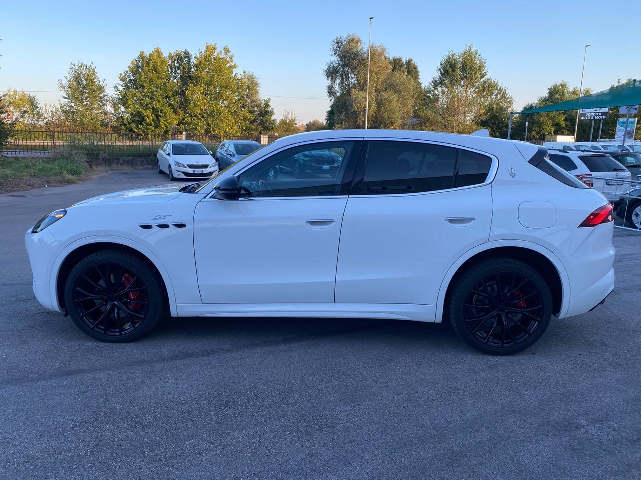 Maserati Grecale MHEV 300 CV AWD GT