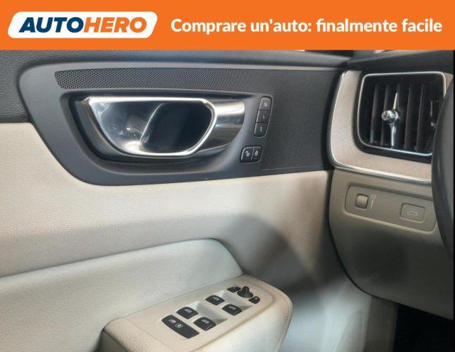 VOLVO XC60 B5 (d) AWD Geartronic Inscription