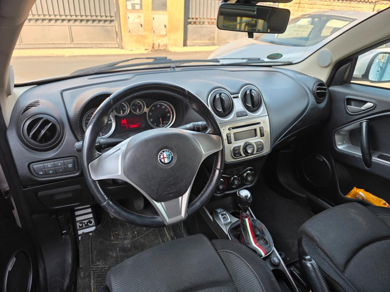Alfa Romeo MiTo 1.4 105 CV M.air S&S Distinctive Sport Pack