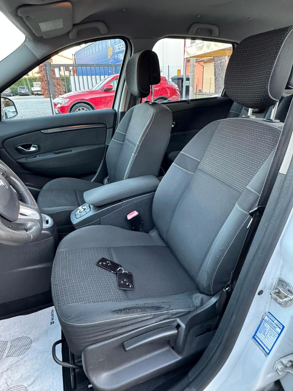 Renault Scenic Scénic X-Mod 1.5 dCi 110CV Dynamique