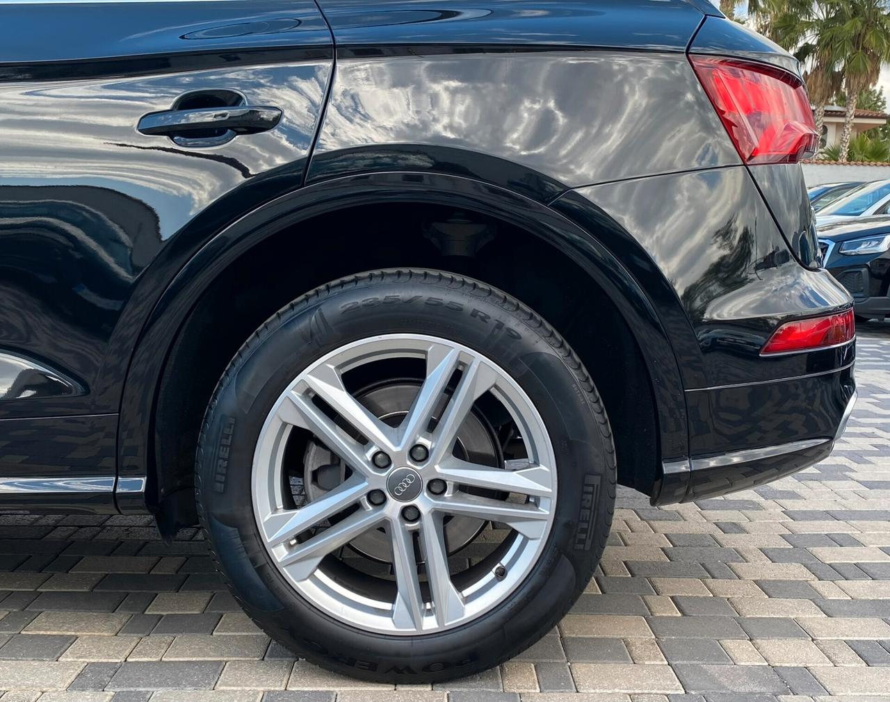 Audi Q5 S line Plus 2.0 TDI 190CV s-tronic quattro 40