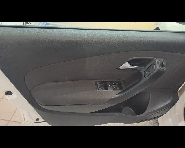 VOLKSWAGEN Polo 5p 1.2 Comfortline 70cv
