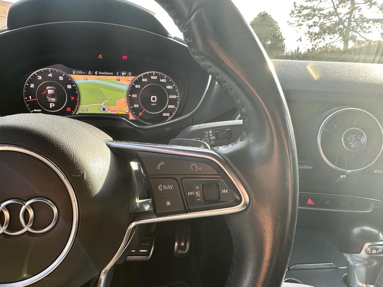 Audi TT S Line 2.0 TFSI #8773