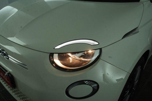 FIAT 500e 500 Icon + Berlina