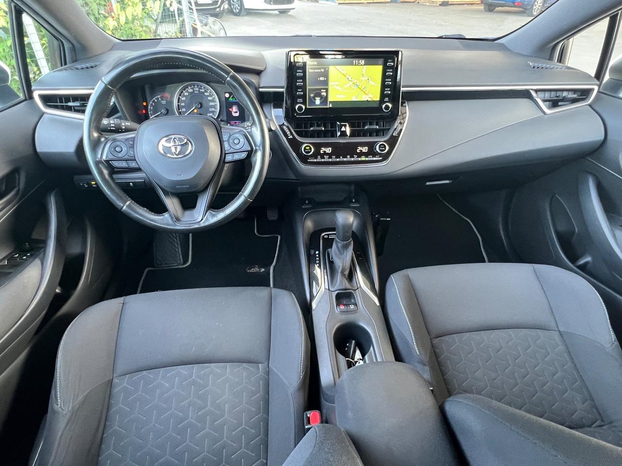 Toyota Corolla Touring 1.8 Hybrid Active