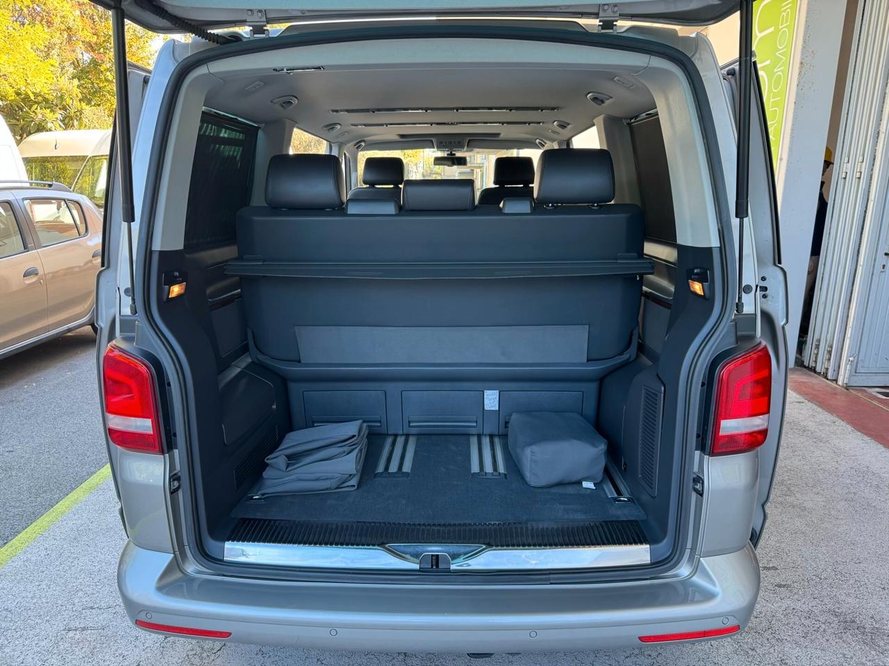 Volkswagen Multivan T5 2.0 tdi Highline 140cv dsg