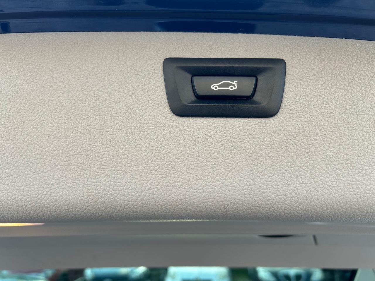 Bmw 320d Touring automatica 2018