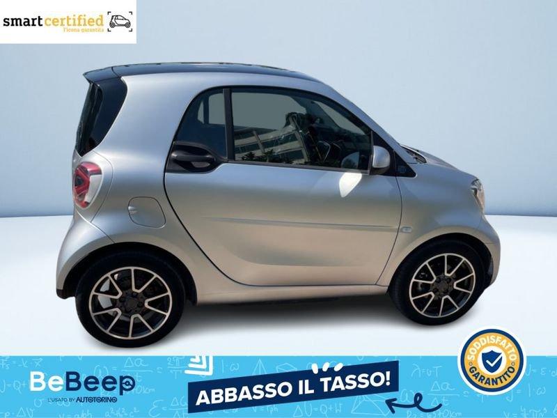 smart fortwo EQ PASSION 4,6KW