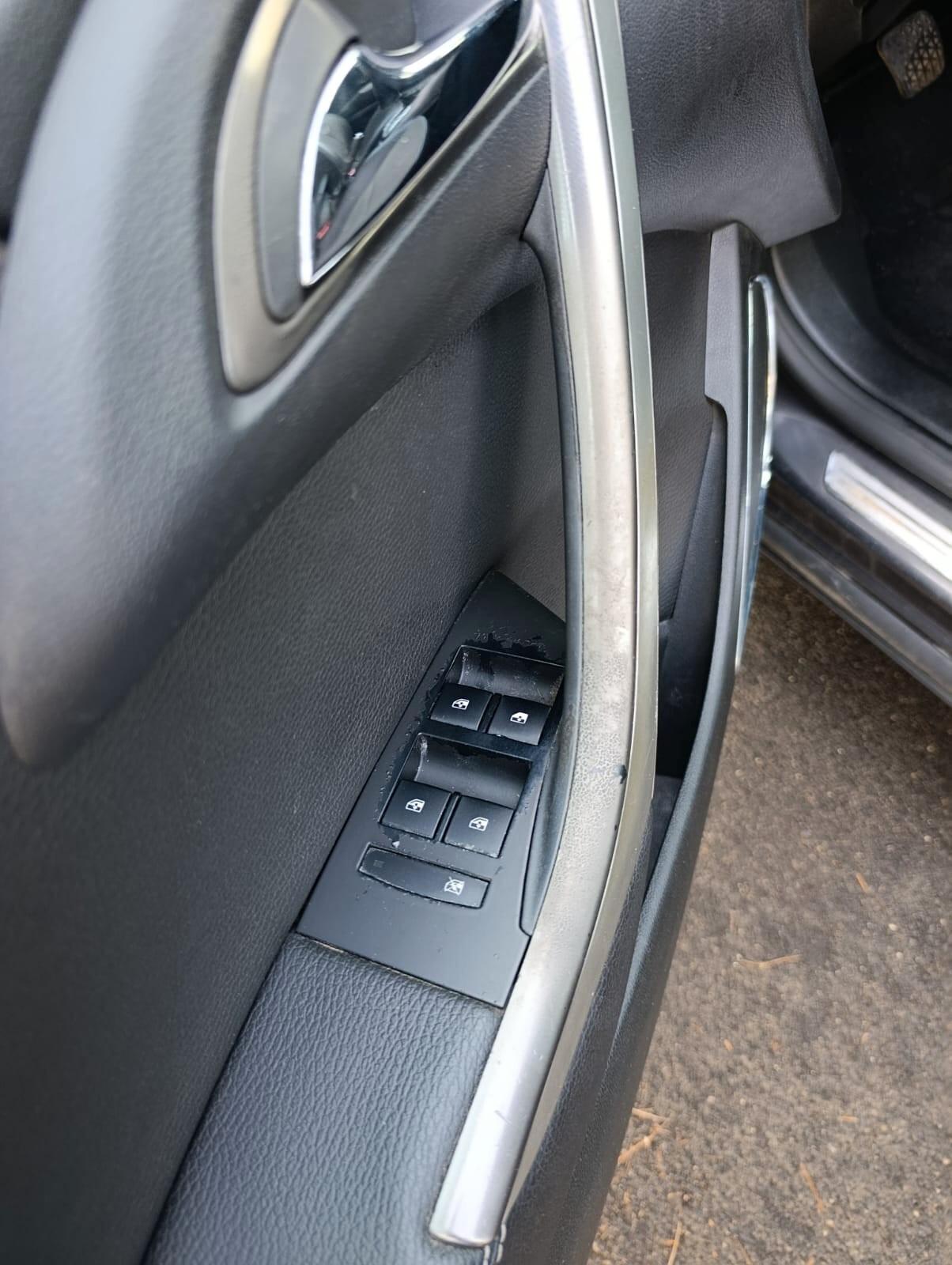 Opel Astra 1.7 CDTI Sports Tourer Cosmo 2011