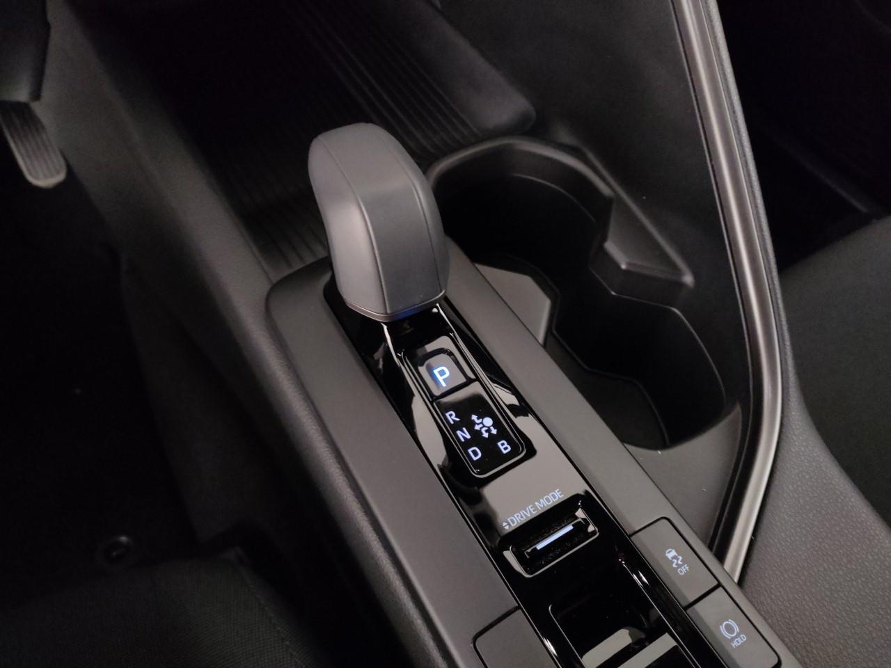 TOYOTA C-HR 1.8 hev Active fwd e-cvt