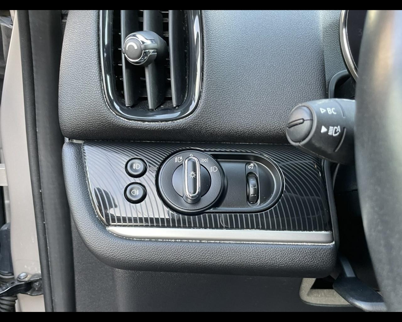 MINI Mini Countrym.(F60) - Mini 2.0 Cooper D Classic Countryman