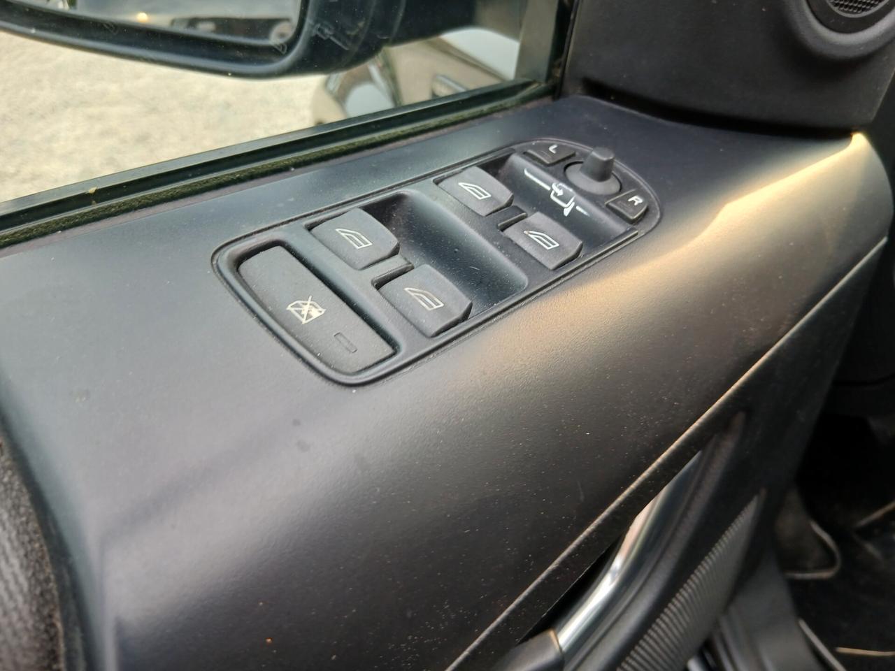 Land Rover Freelander 2.2 TD4 S.W. SE 152cv